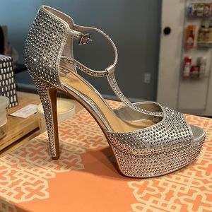 Silver sparkle diamond heels